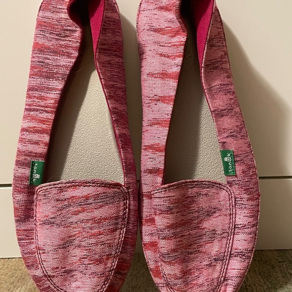 Sanük Pink slip on Shoes - Picture 1 of 5